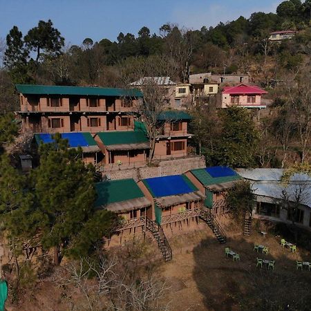 The Mud House Resort Kasauli Zewnętrze zdjęcie