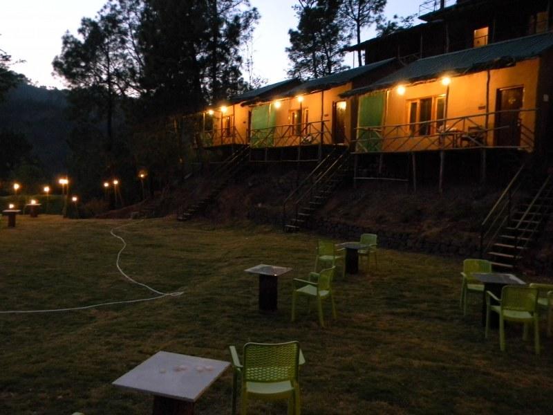 The Mud House Resort Kasauli Zewnętrze zdjęcie