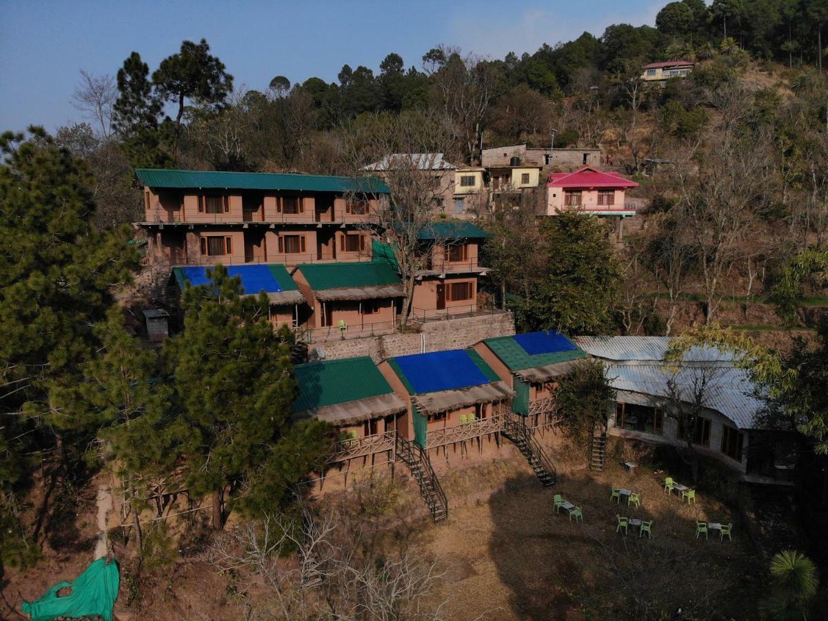 The Mud House Resort Kasauli Zewnętrze zdjęcie
