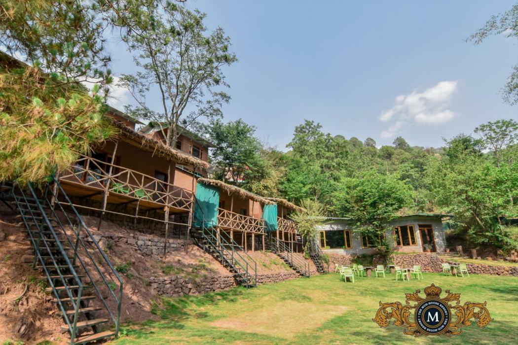 The Mud House Resort Kasauli Zewnętrze zdjęcie